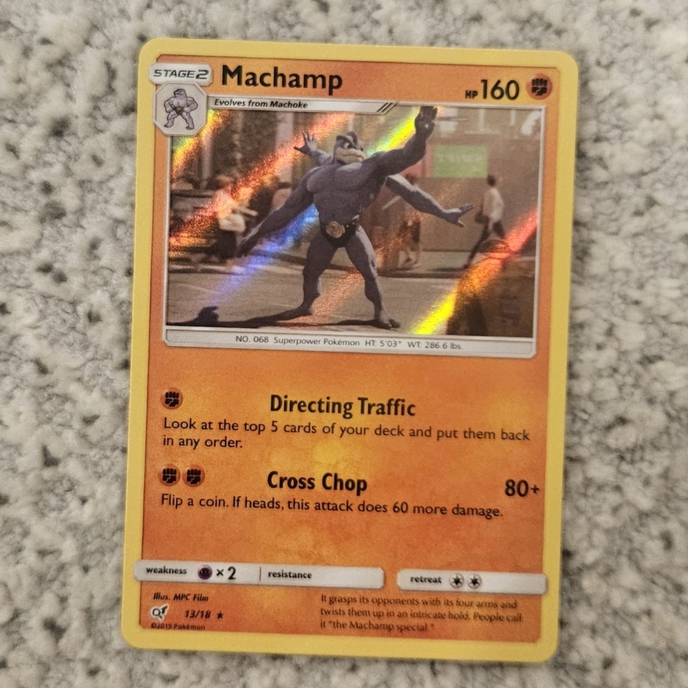 POKEMON TCG Card Machamp Detective Pikachu Holo Rare 13/18